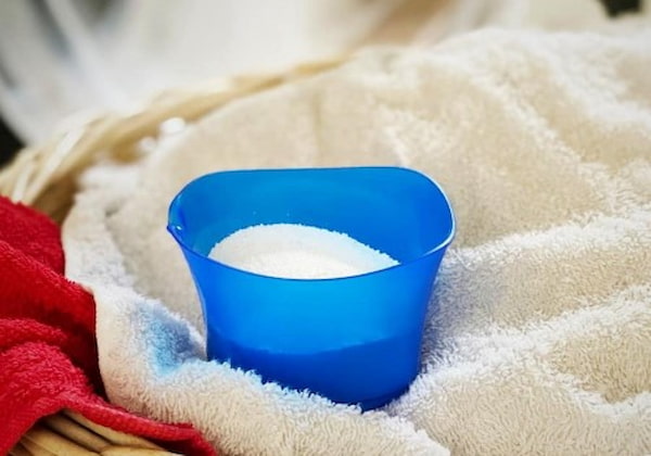 پودر لباسشویی خارجی ویژه شستشوی مکرر